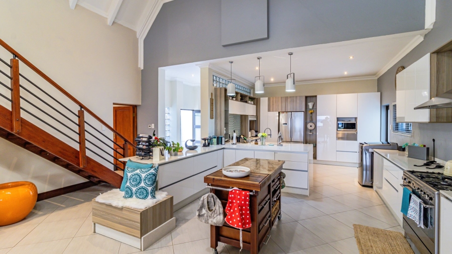 5 Bedroom Property for Sale in Oranjeville Free State